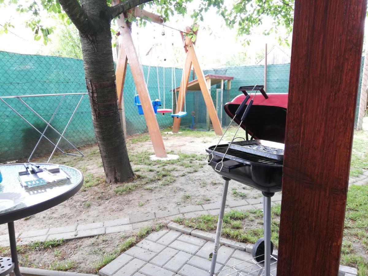 Danieli Holiday Home Štúrovo Esterno foto