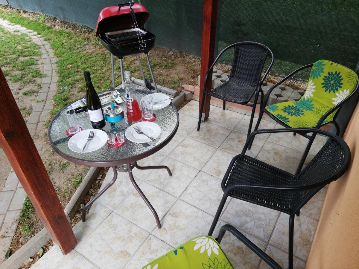 Danieli Holiday Home Štúrovo Esterno foto